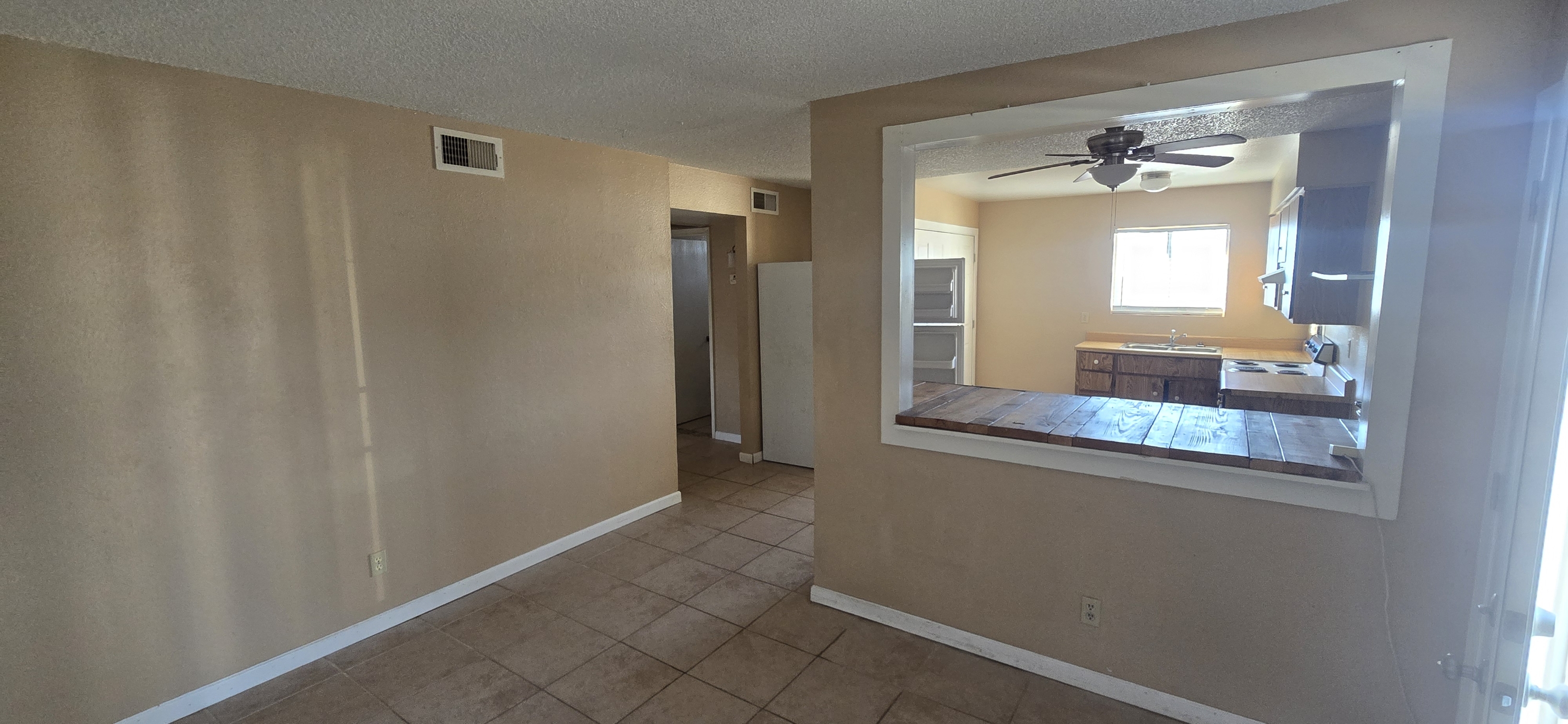 2125 S Apache Dr Unit 4