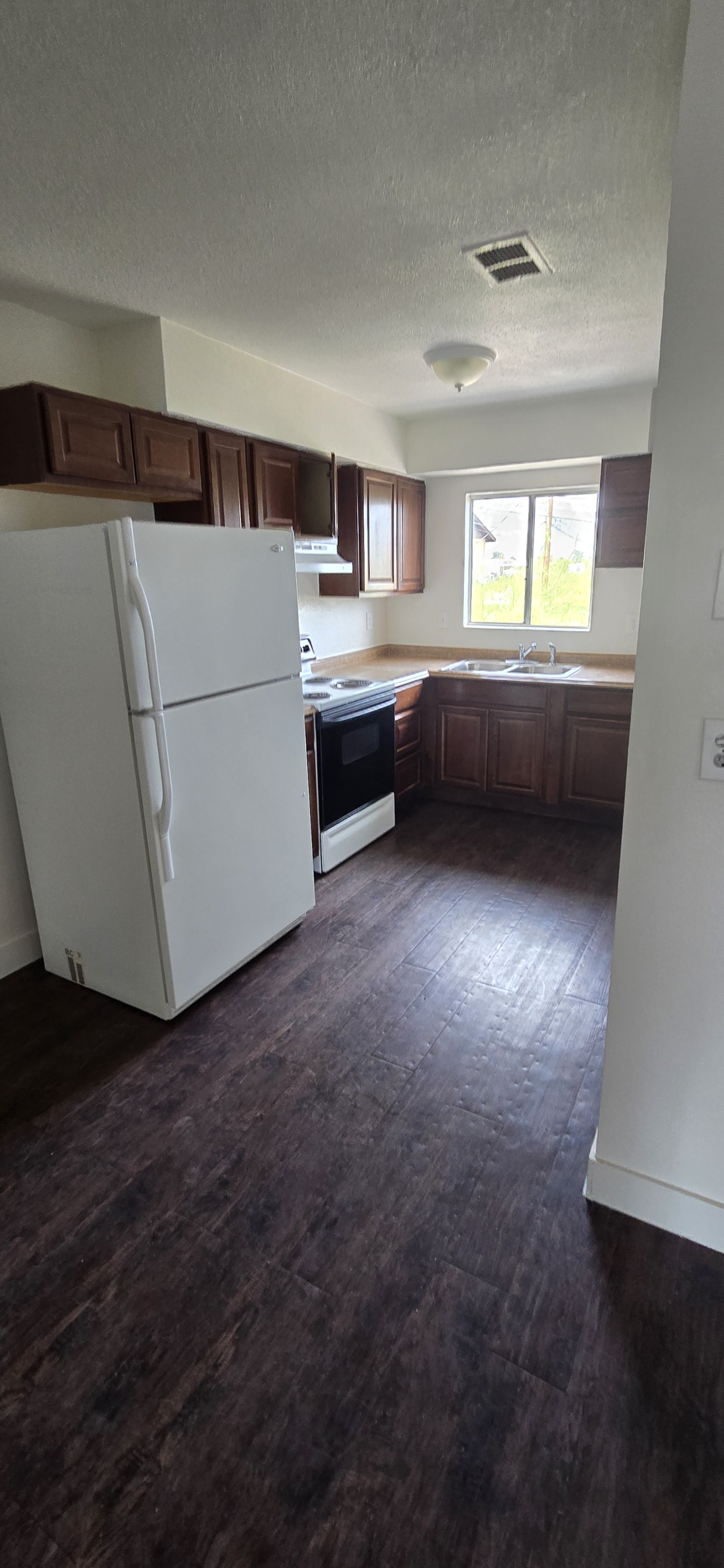 111 South Outpost Road - 4
