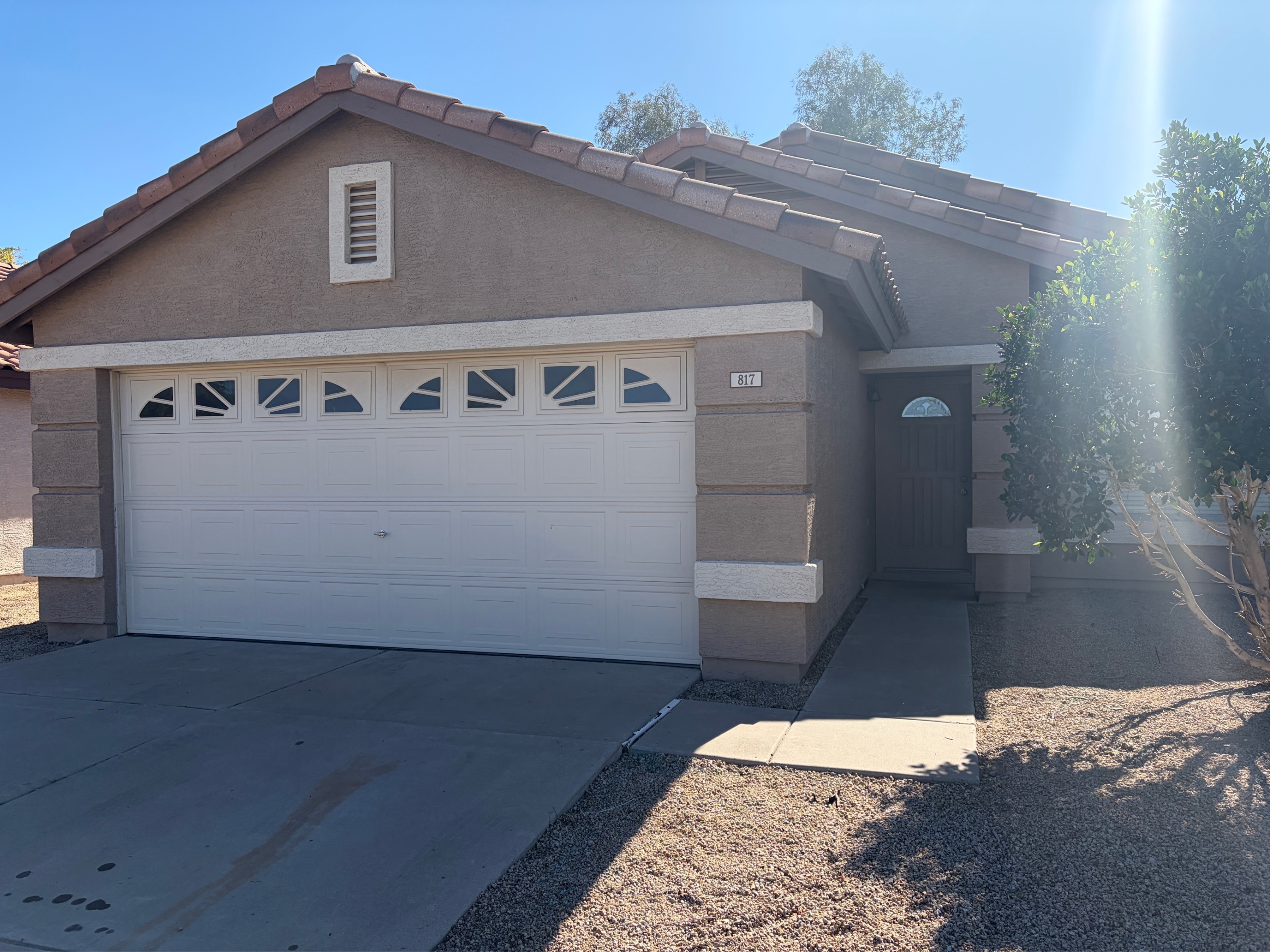 817 East Yuma Avenue