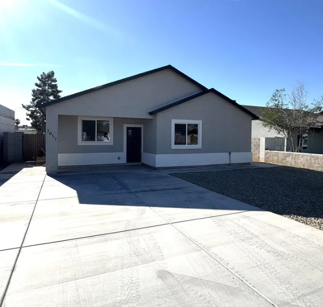 Property main image